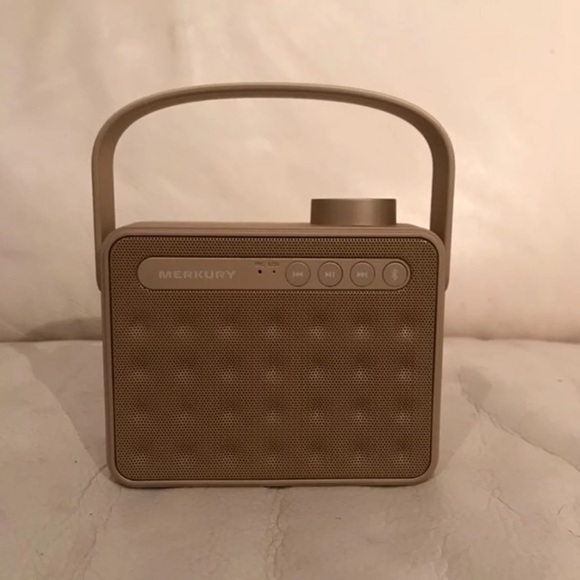merkury bluetooth speaker